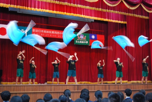 旗隊表演